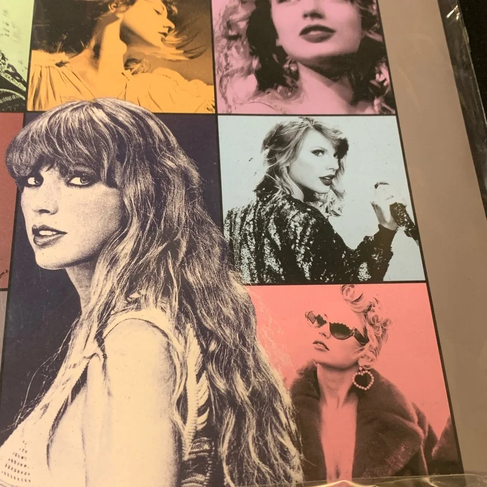 TAYLOR SWIFT THE ERAS TOUR ACTIVITY BOOK AND COLORED PENCILS NEW RARE SEALED